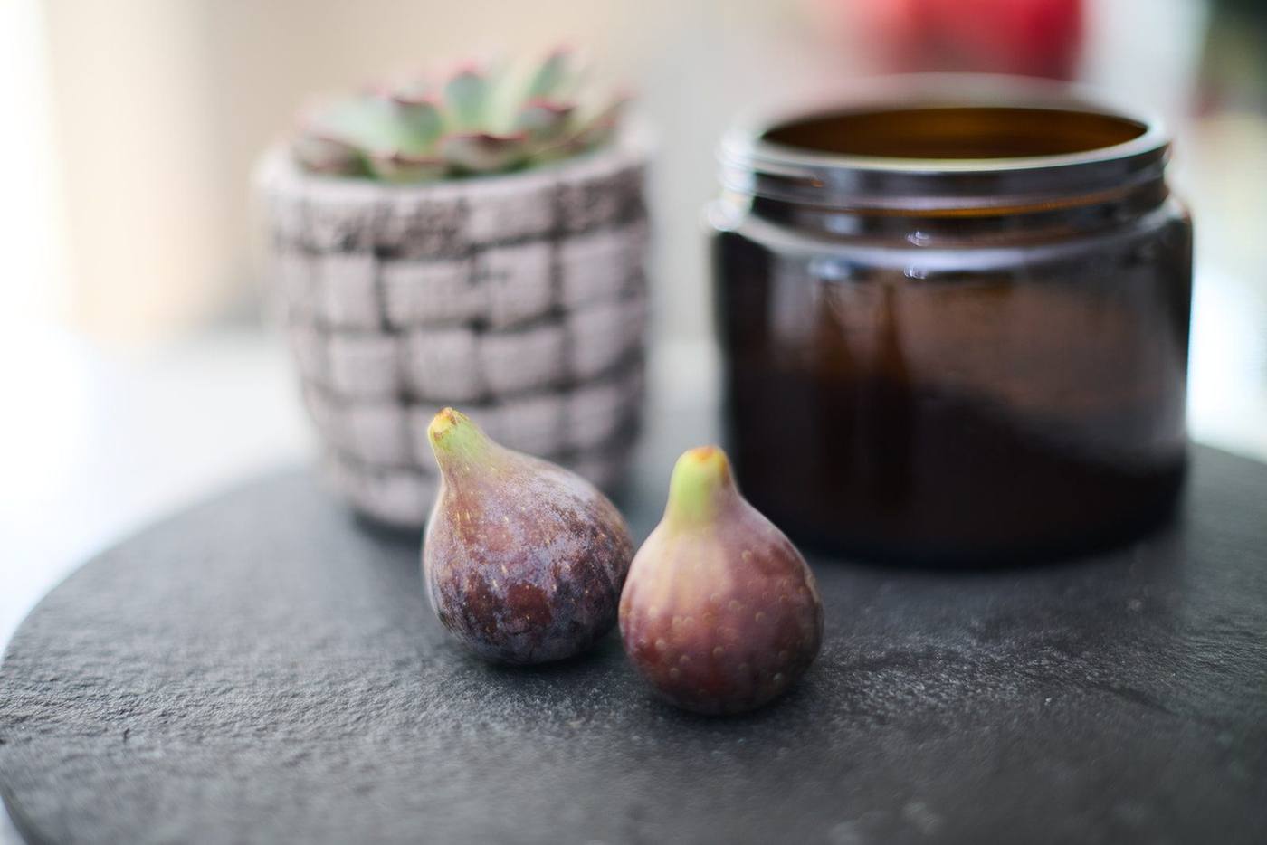 Still life — figs on slate